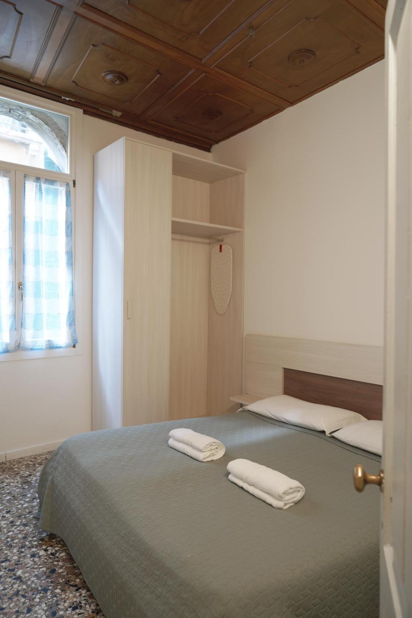 Melusina Apartments Rialto Veneţia Exterior foto