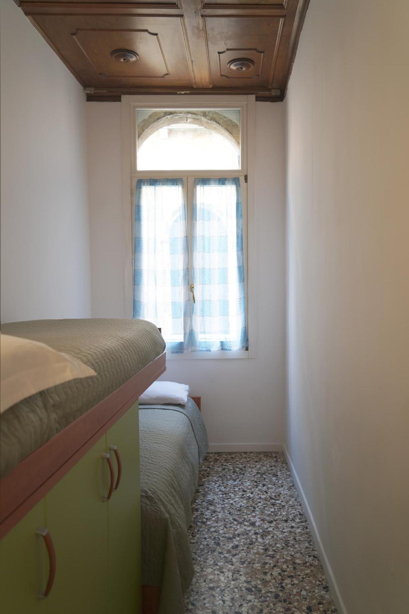 Melusina Apartments Rialto Veneţia Exterior foto